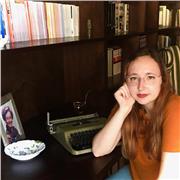 Italienisches Mädchen mit Muttersprache gibt Italienisch-Nachhilfe